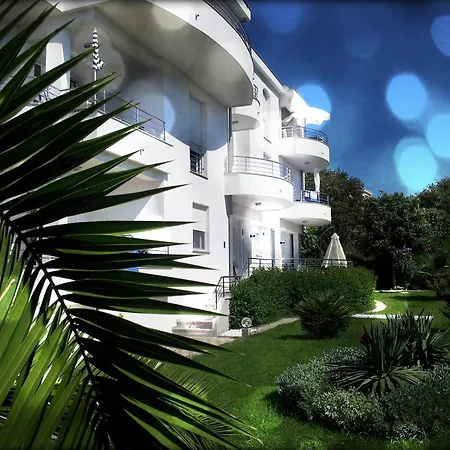Apartment Luxury Zana