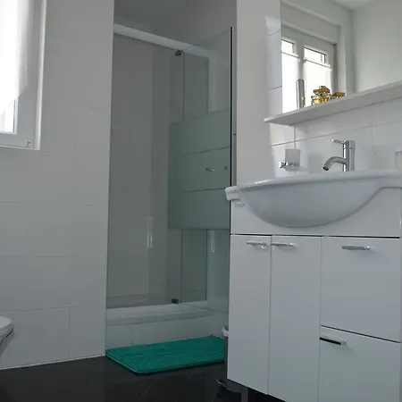 Luxury Zana Apartment