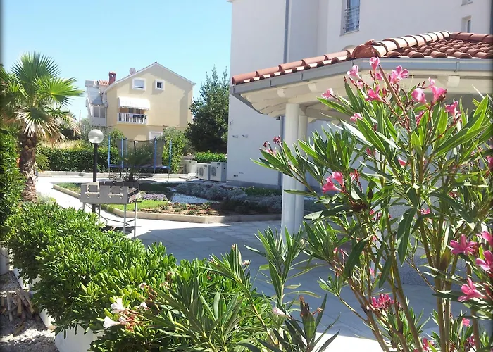 Апартаменты Luxury Zana