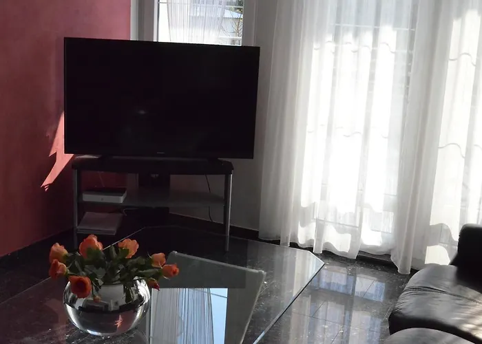 アパート Luxury Zana ザダル