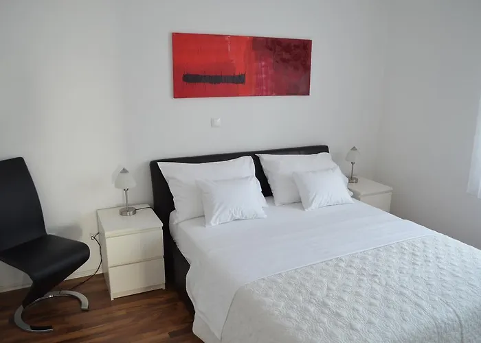 アパート Luxury Zana ザダル