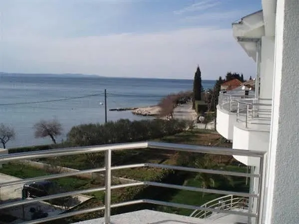 Luxury Zana * ザダル